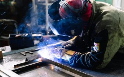 What is the difference between welding thin and thick sections?